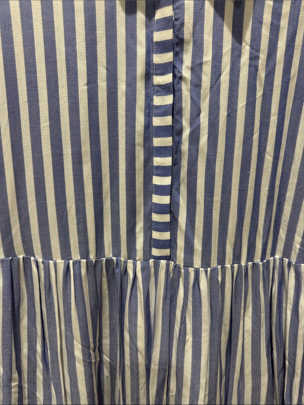 Vineyard Vines Blue and White Striped Tiered Shirt Dress New W/out Tags Sz 4+ - Picture 4 of 6
